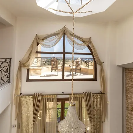 Villa Onar